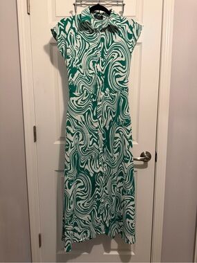 AX Paris Green and White Swirl Maxi Shirt Dress